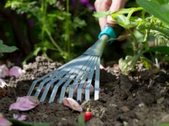 Gardena Comfort Hand Rake -Gardena 8956 20 gardena comfort hand rake 2