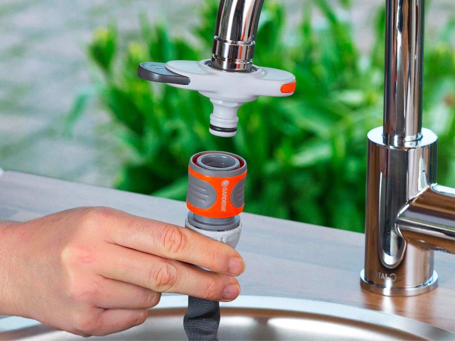 Gardena Tap Connector For Indoor Taps 4 Gardena Tap Connector For Indoor Taps - Image 2