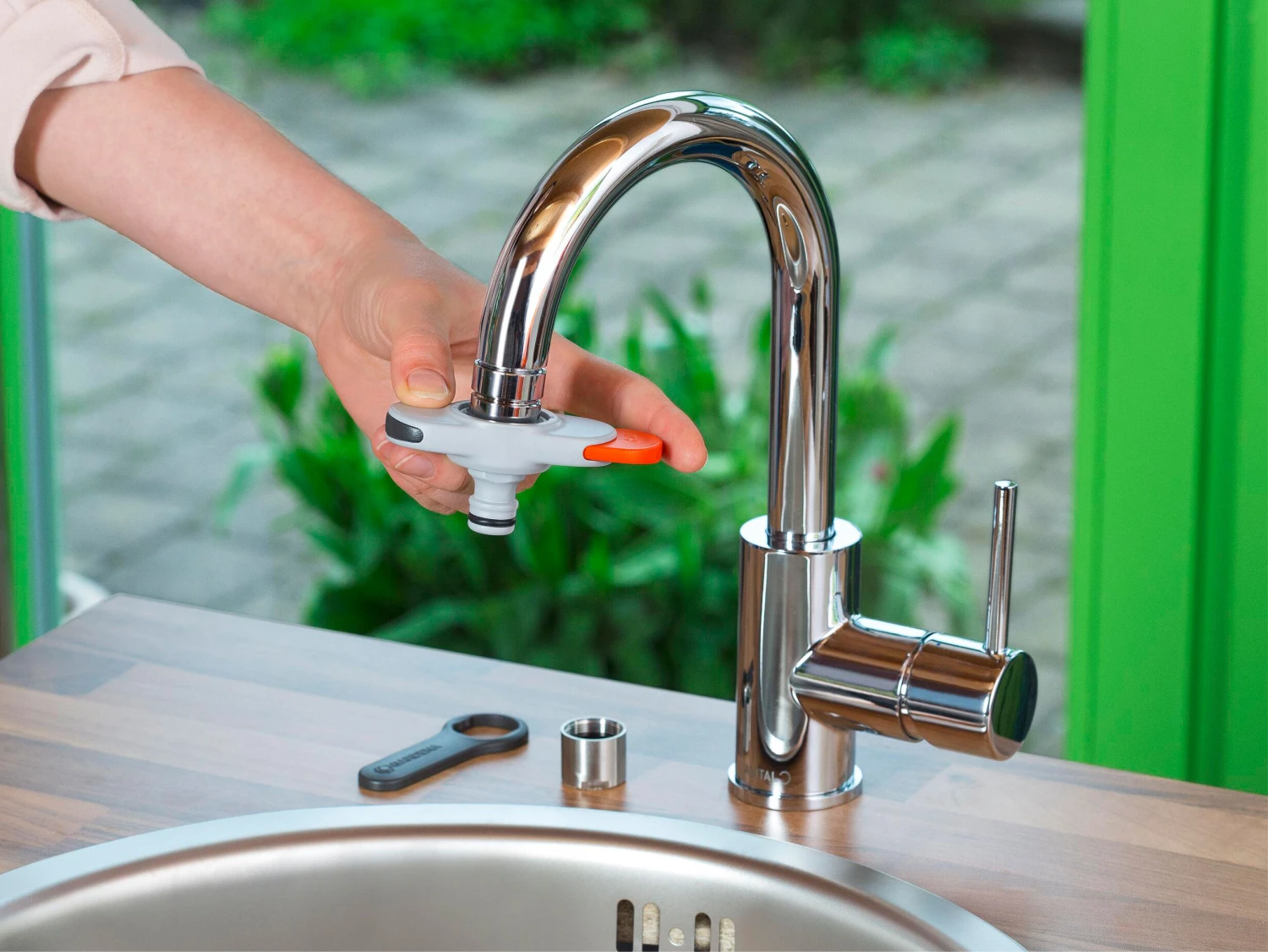 Gardena Tap Connector For Indoor Taps 9 Gardena Tap Connector For Indoor Taps - Image 7