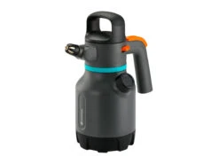 Gardena Pressure Sprayer 1.25L -Gardena 970461301 gardena pressure sprayer 1.25l thumb 1