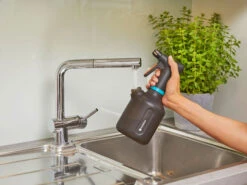 Gardena Pump Sprayer 1L -Gardena 970462701 gardena pump sprayer 1l 5