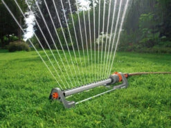 Gardena Oscillating Sprinkler Classic Polo 280 -Gardena g2084 gardena oscillating sprinkler classic polo 280 2
