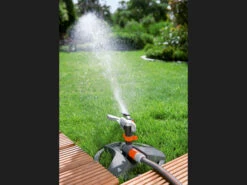 Gardena Pulse Sled Sprinkler Premium Full/Part Circle -Gardena g8135 gardena pulse sled sprinkler premium full part circle 4