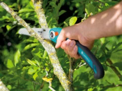 Gardena Folding Garden Saw 200 P 7 Gardena Folding Garden Saw 200 P -Gardena g8743 gardena folding garden saw 200 p 2