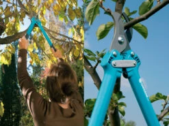 Gardena Comfort Bypass Pruning Loppers 500 BL -Gardena g8770 gardena comfort bypass pruning loppers 500bl 3